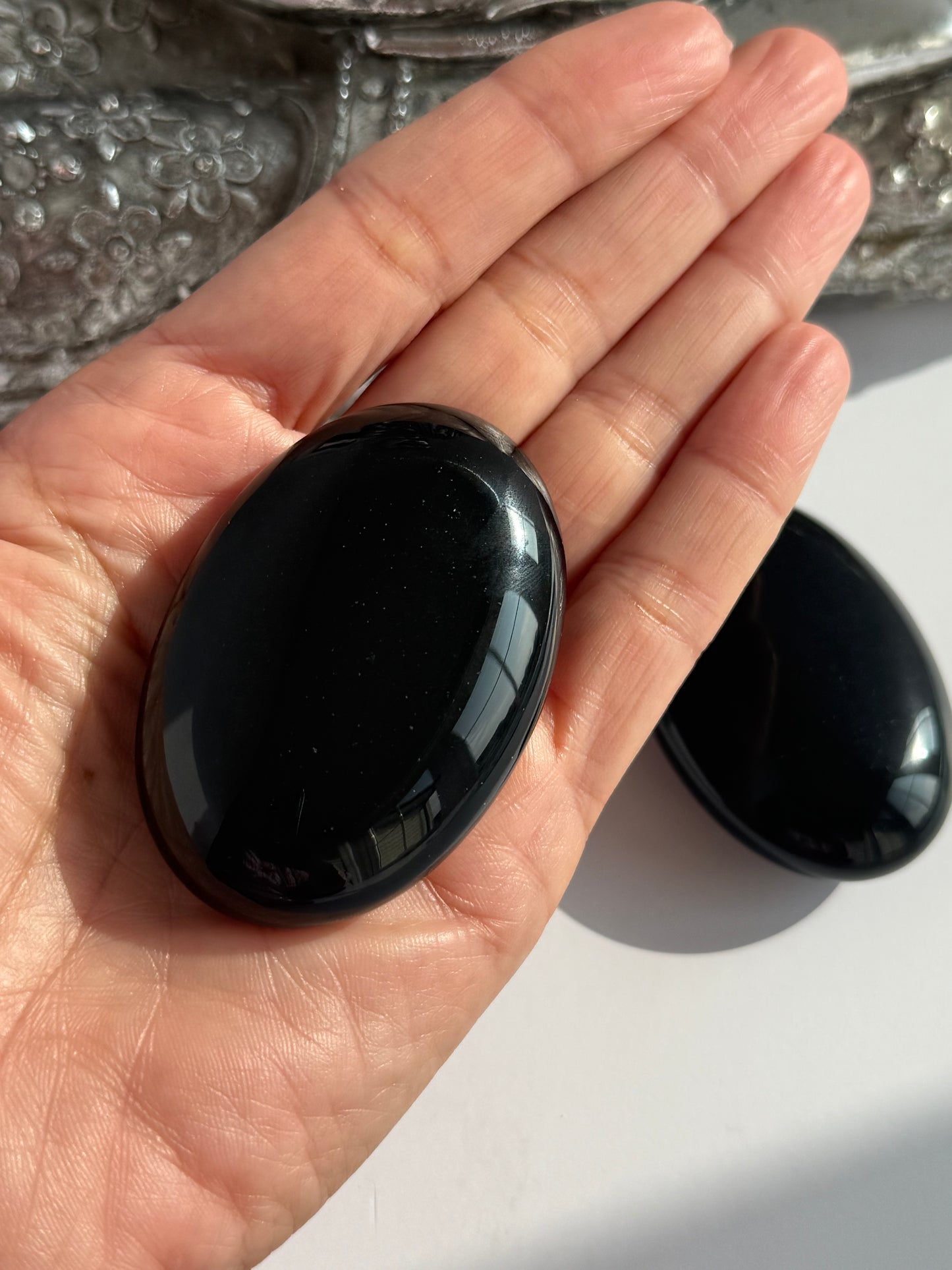 Black Sheen Obsidian Crystal Palm Stone – Genuine Natural Stone 6cm 1 count