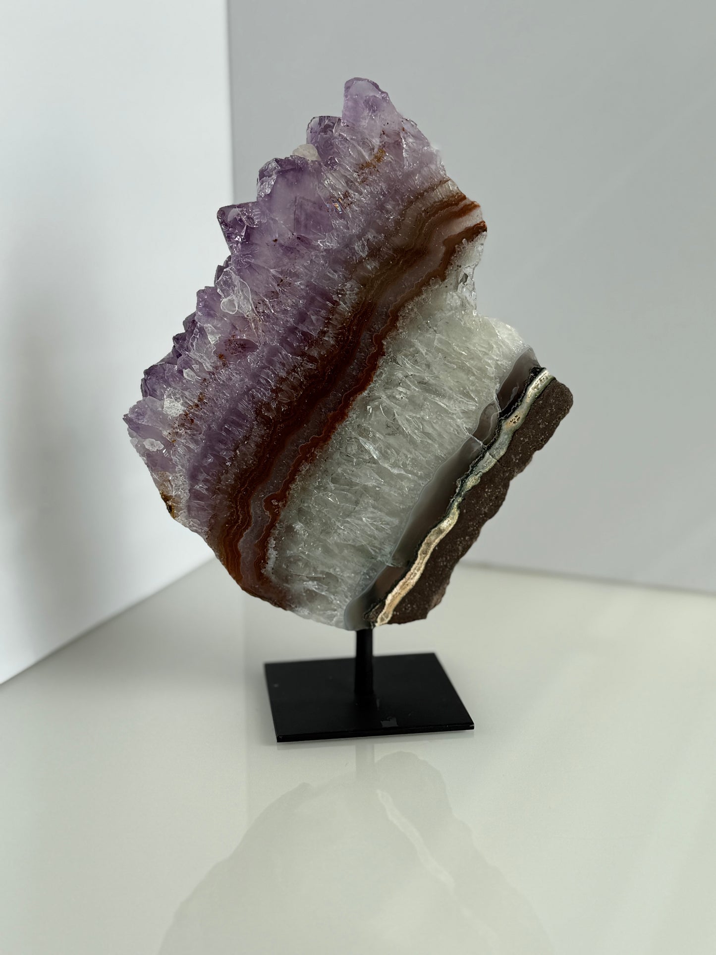 Amethyst Slice on Metal Stand – 19cm Statement Crystal Décor (0.68kg)