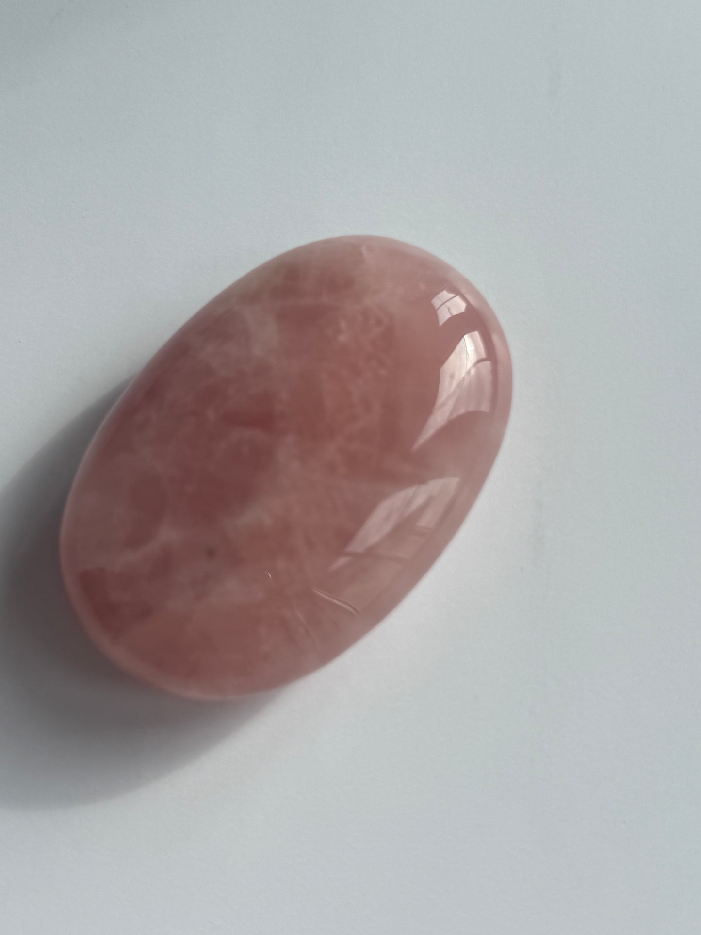 Rose Quartz Palm Stone (6cm) 1 count