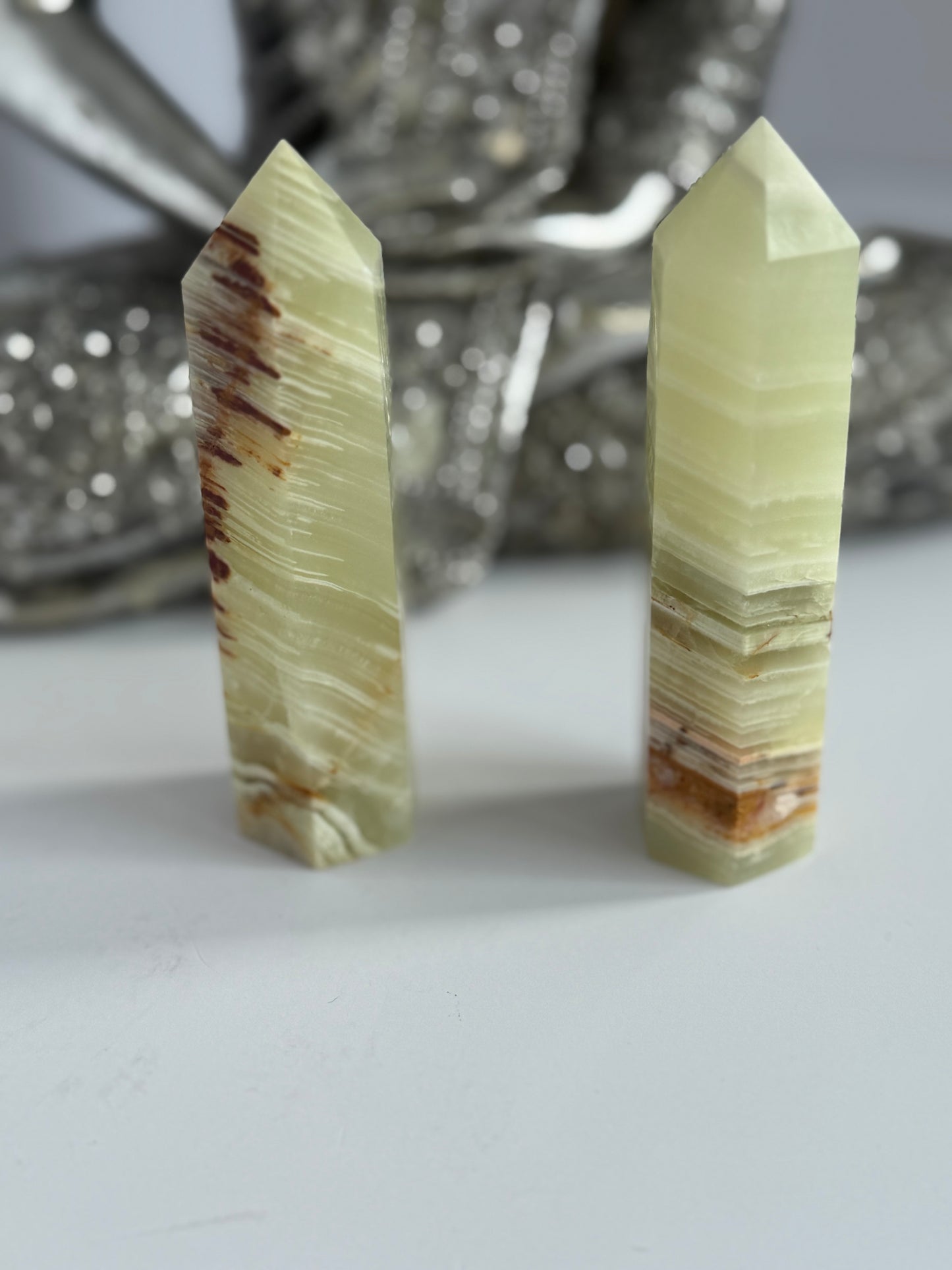Green Onyx Agate Tower Point – Genuine Natural Crystal | Strength, Confidence & Protection – 9–10cm 1 count