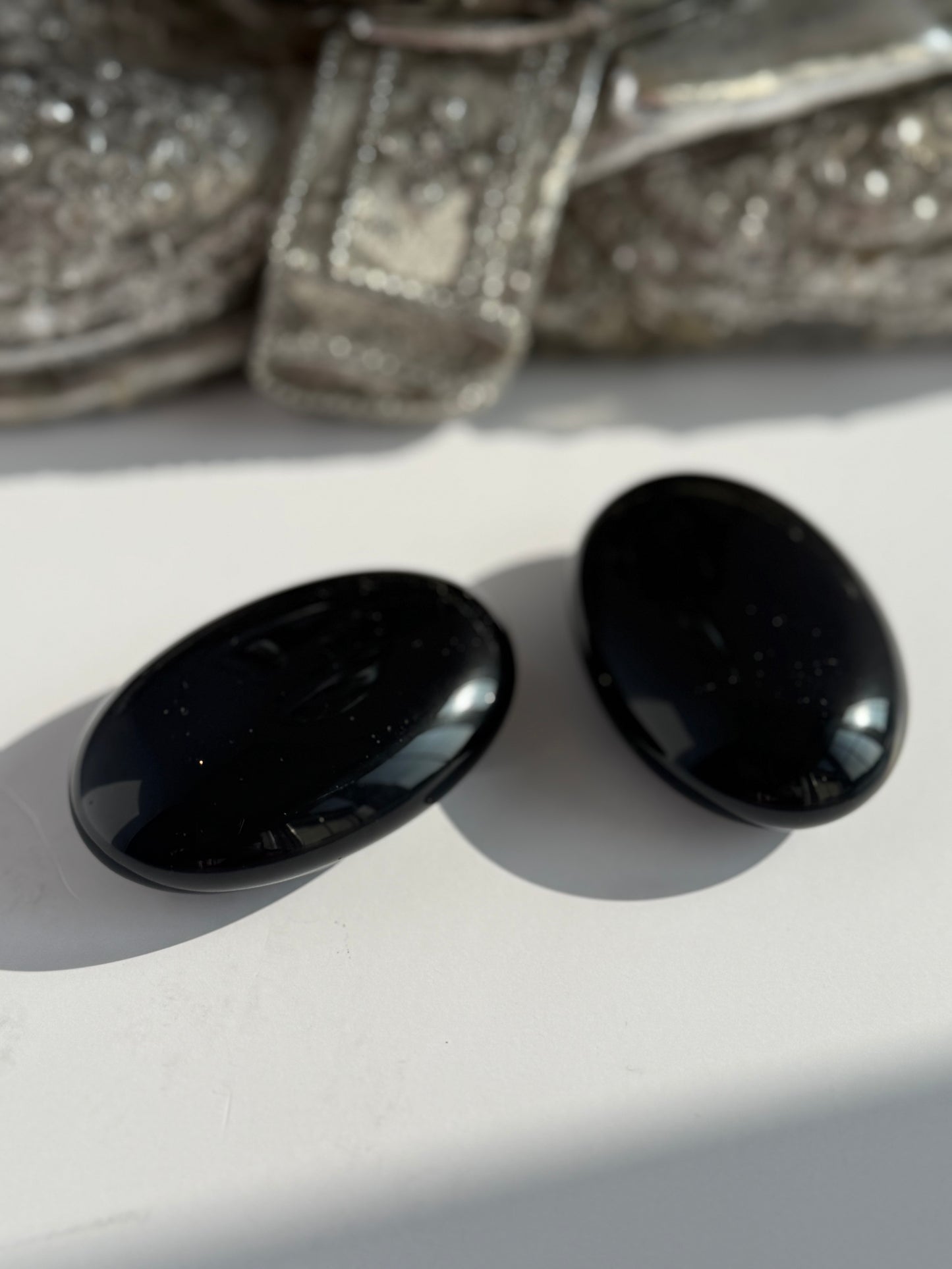Black Sheen Obsidian Crystal Palm Stone – Genuine Natural Stone 6cm 1 count